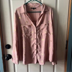Comp Black Pink with Gold Accents button down blouse size XL